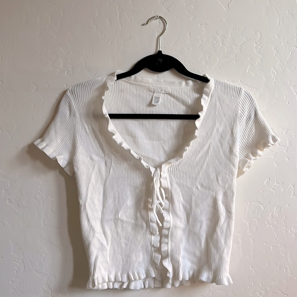 Tilly’s White Front Tie Top